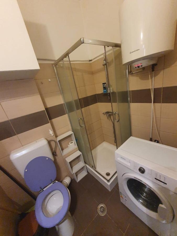Cozy Studio In Center Bucharest Apartment Екстериор снимка